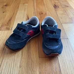 Size 6.5 red/navy Saucony Jazz toddler shoes